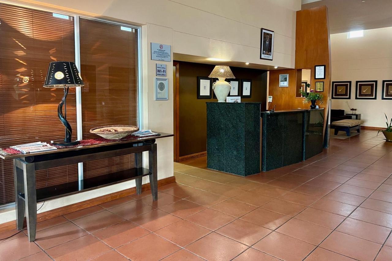 Protea Hotel By Marriott Ondangwa Exterior foto